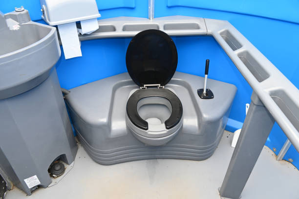 Best Porta potty delivery and setup  in Sauk City, WI
